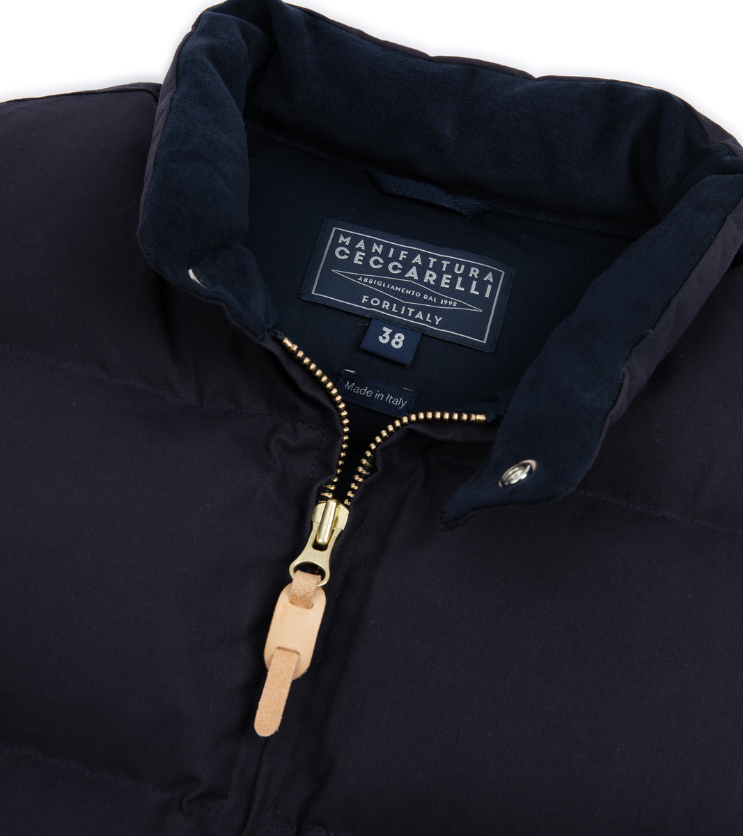 Manifattura Ceccarelli Waxed Goose Down Vest: Navy – Trunk Clothiers