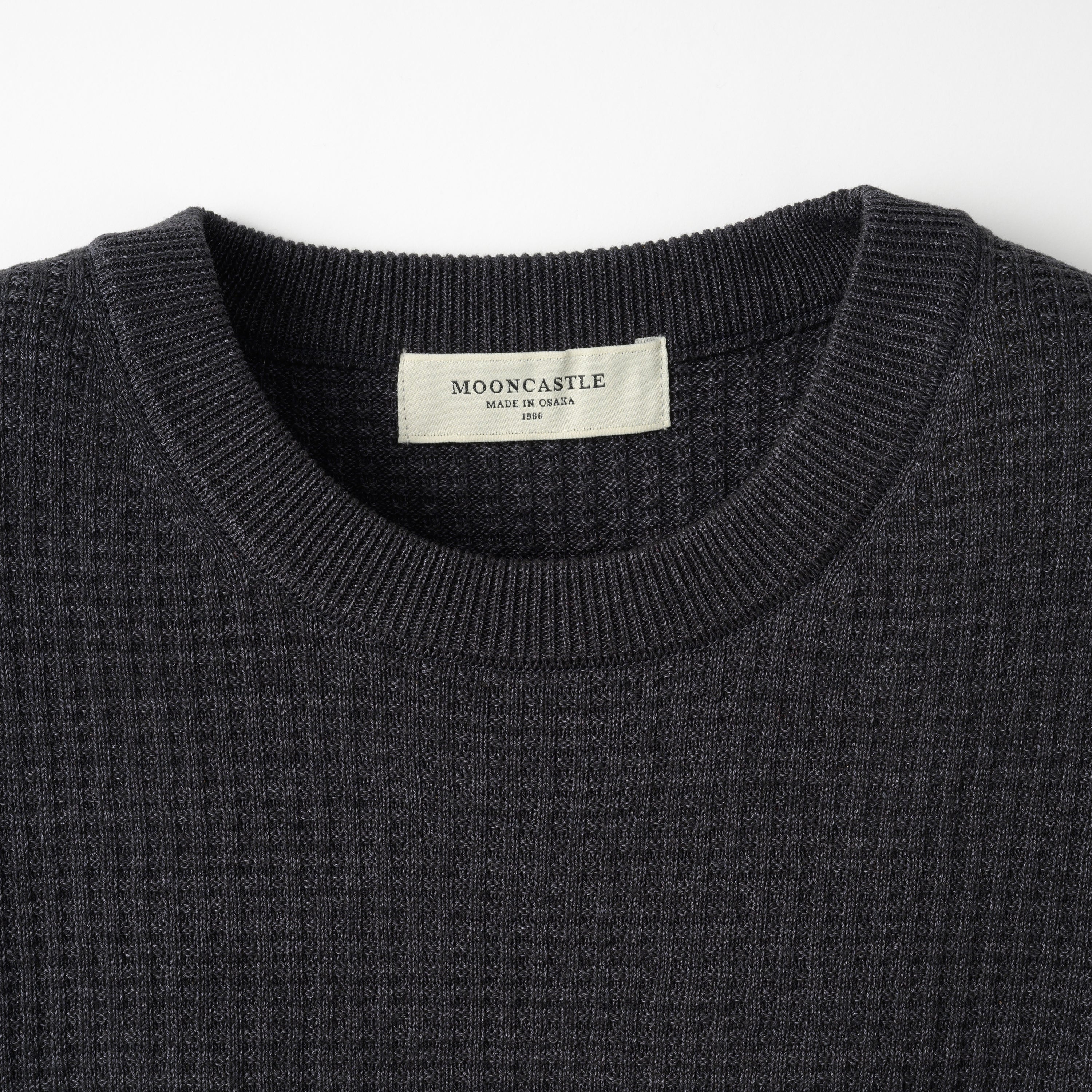 Mooncastle Cotton Denim Waffle Crew Neck Sweater: Charcoal