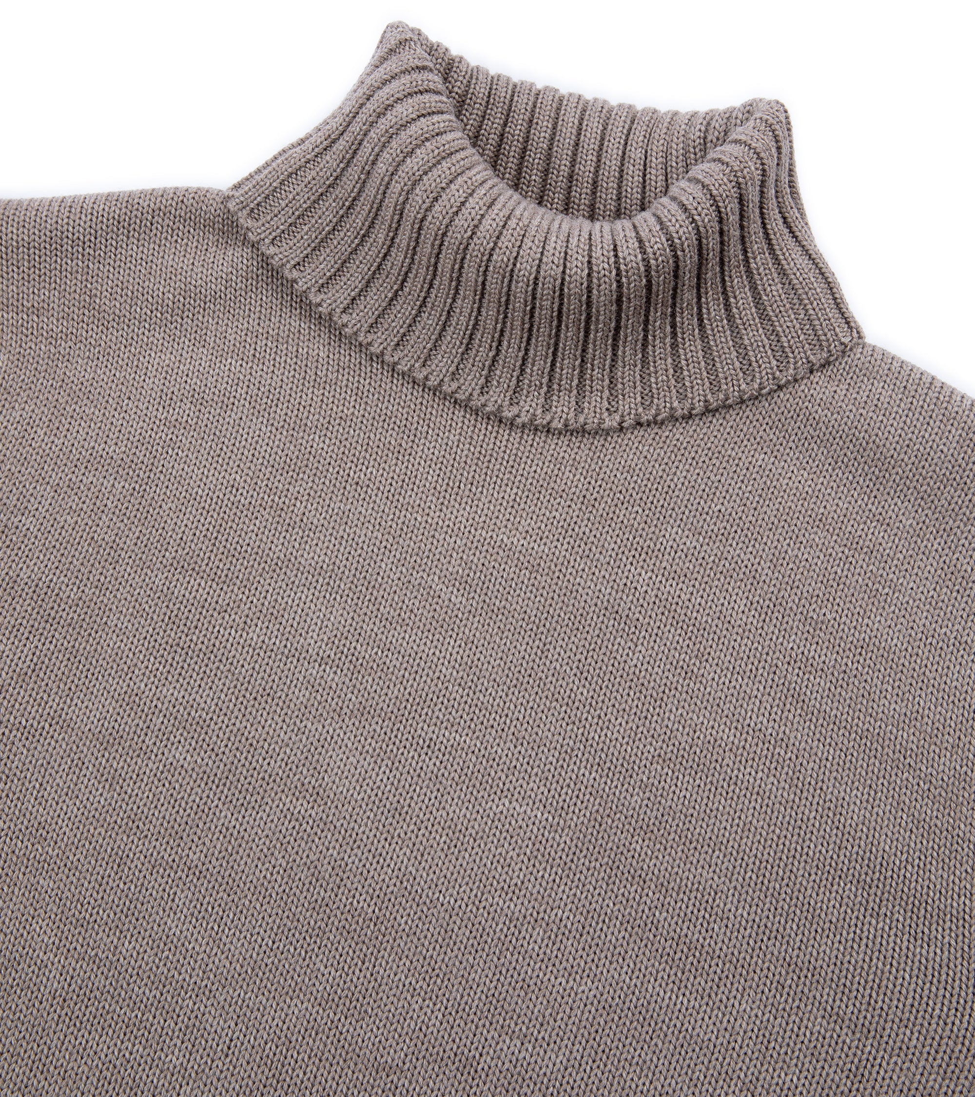 Zanone 5 Gauge Merino Roll Neck Sweater: Beige