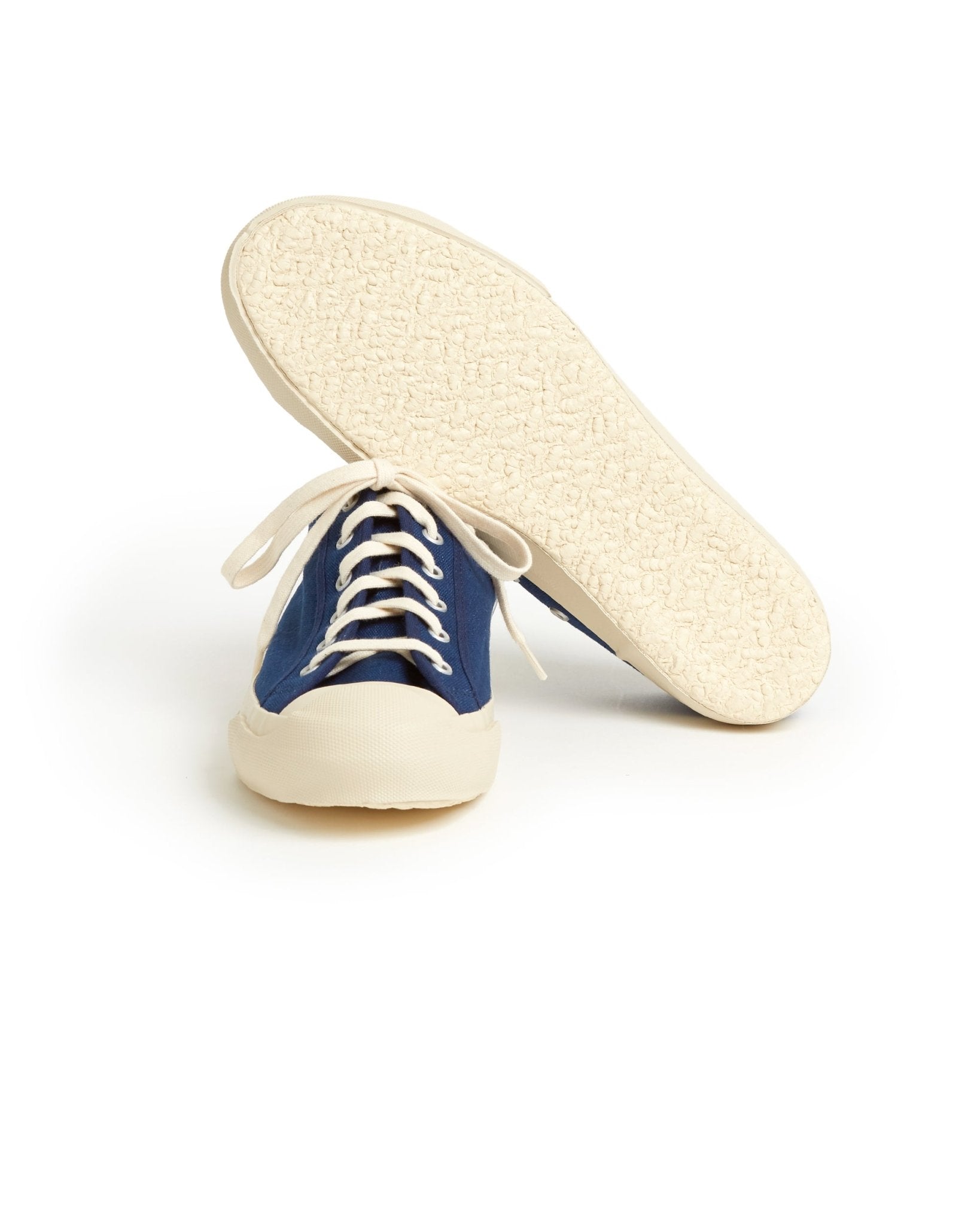 Doek Court Canvas Sneaker: Indigo - Trunk Clothiers