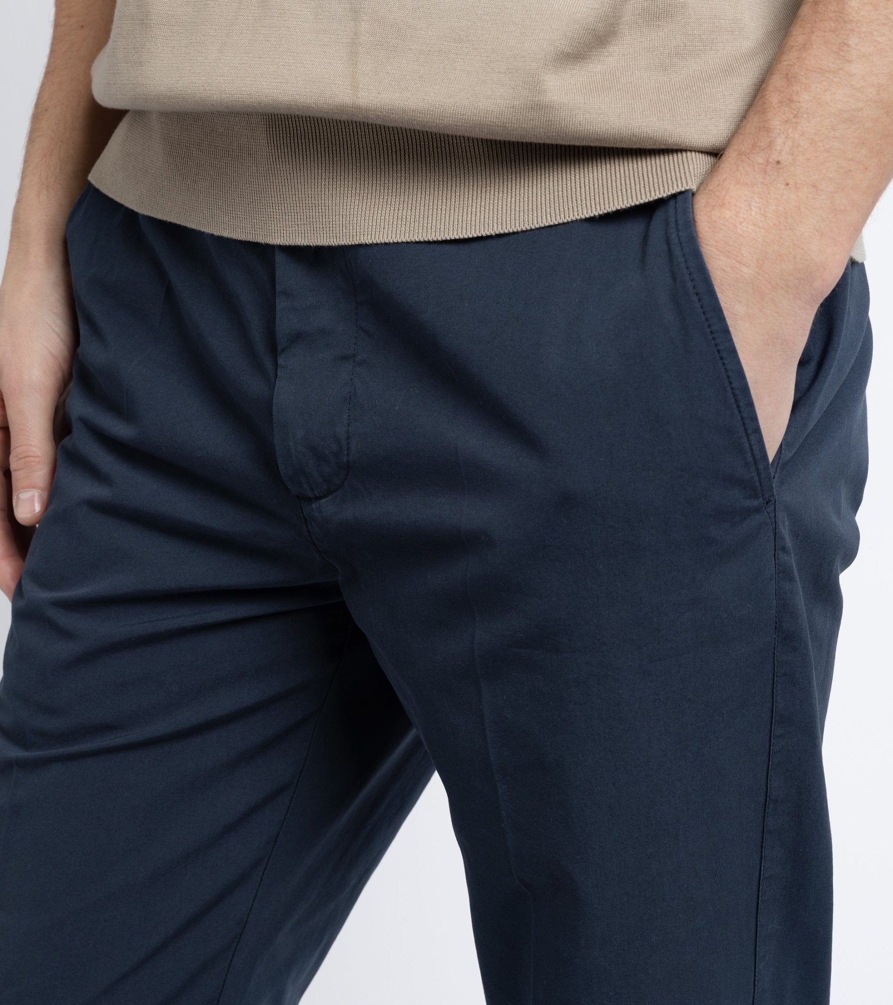 Trunk Hallam Cotton Poplin Trousers: Navy - Trunk Clothiers