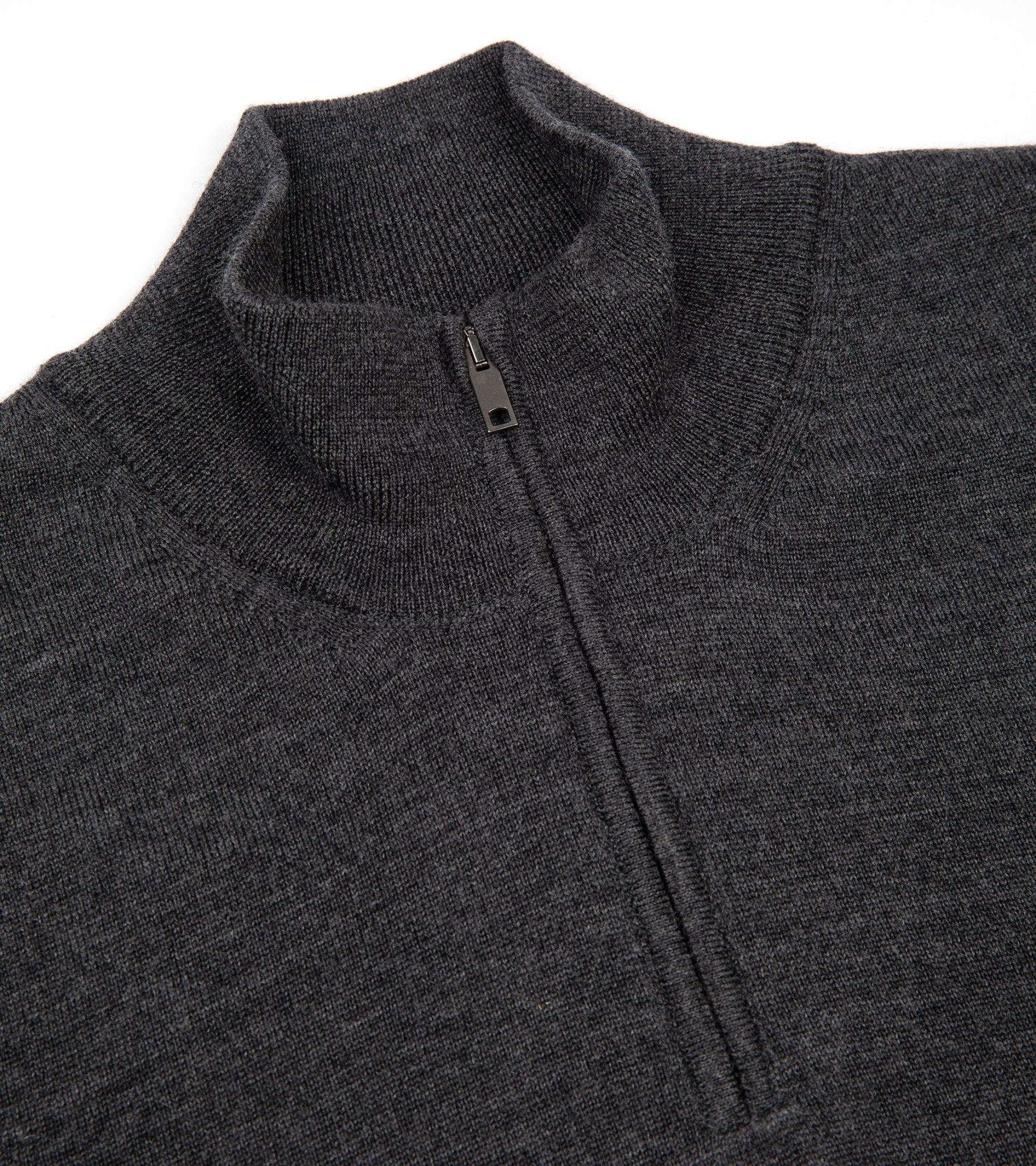 Trunk Trebeck Merino Half Zip Sweater: Charcoal - Trunk Clothiers