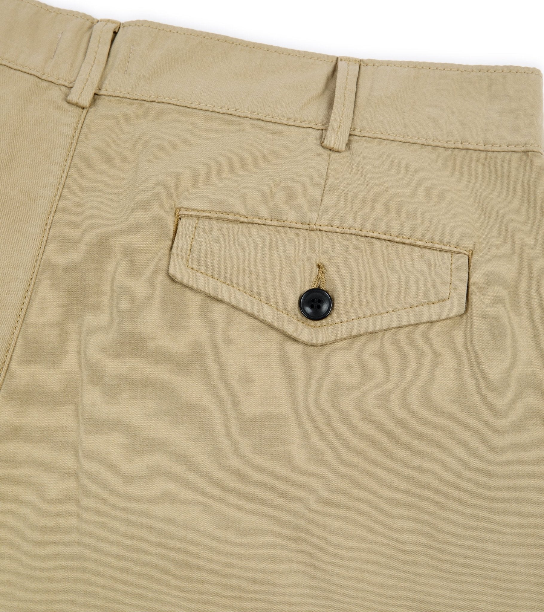 Trunk Winnett Cotton Short: Beige - Trunk Clothiers