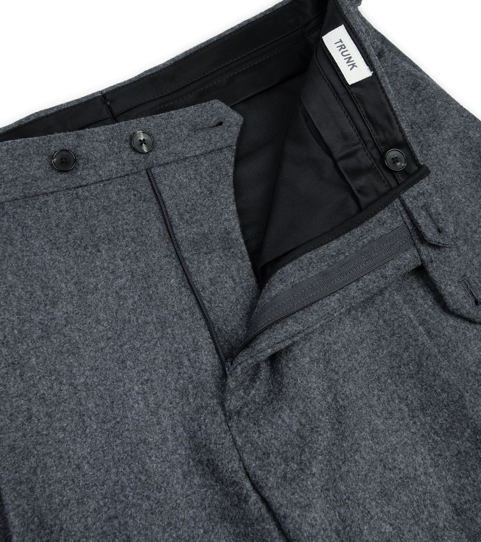 Trunk Winsley Single Pleat Wool Flannel Trousers: Charcoal - Trunk Clothiers