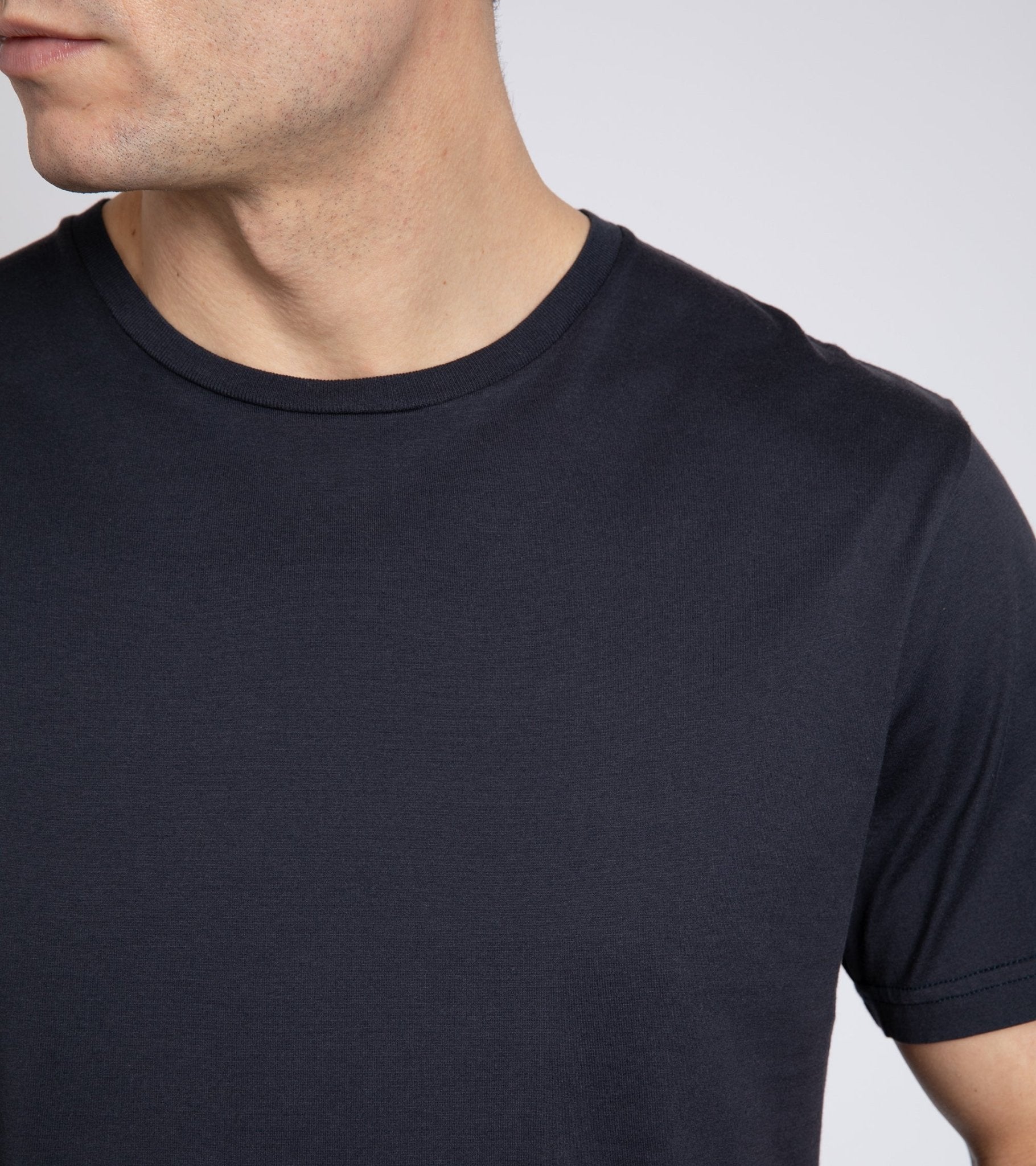 Trunk York Short Sleeve T-Shirt: Navy - Trunk Clothiers